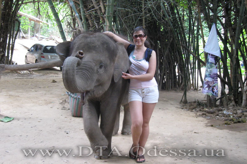 Thailand, Kanchanaburi, Excursion on the River Kwai